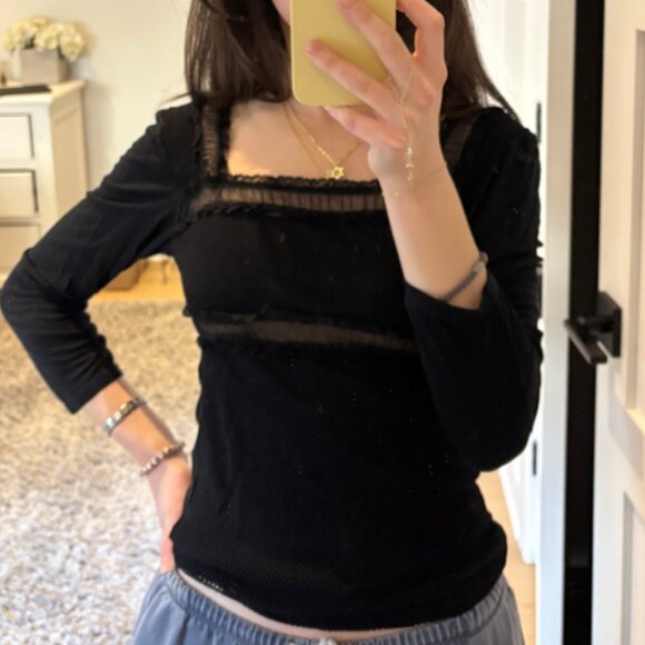 Vintage Mesh-Trim Long Sleeve Top - Picture 3 of 3
